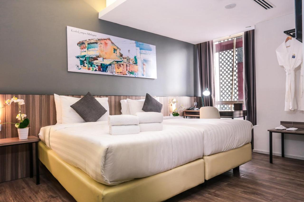 Days Hotel & Suites By Wyndham Kl - Chan Sow Lin Mrt Or Lrt Kuala Lumpur Buitenkant foto