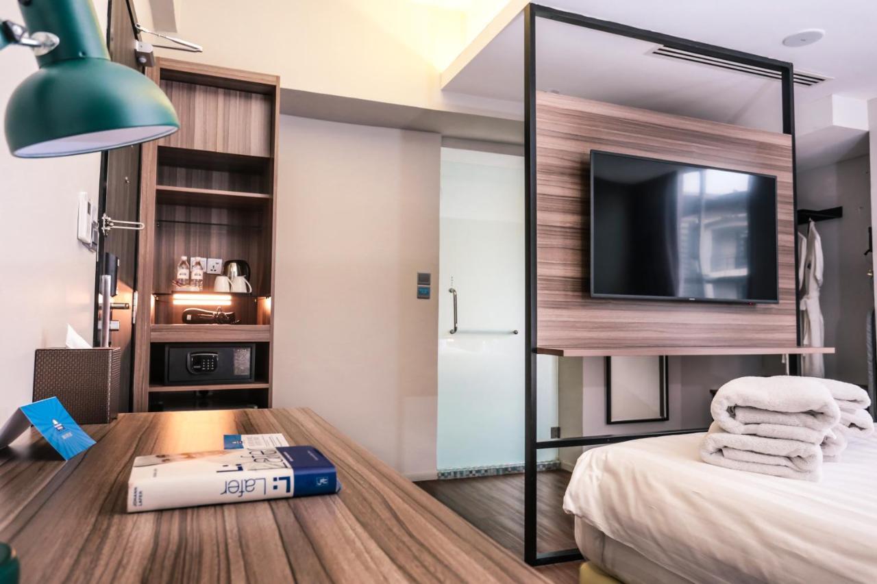 Days Hotel & Suites By Wyndham Kl - Chan Sow Lin Mrt Or Lrt Kuala Lumpur Buitenkant foto